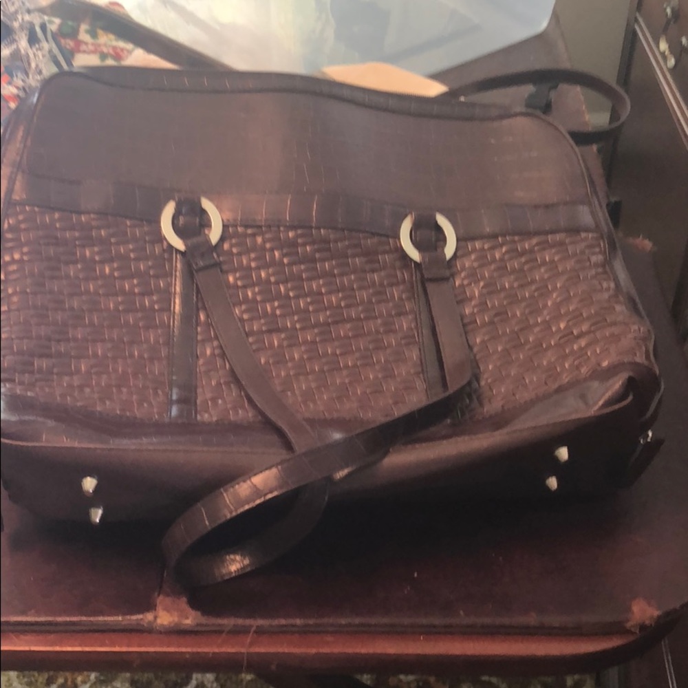 Brown tote